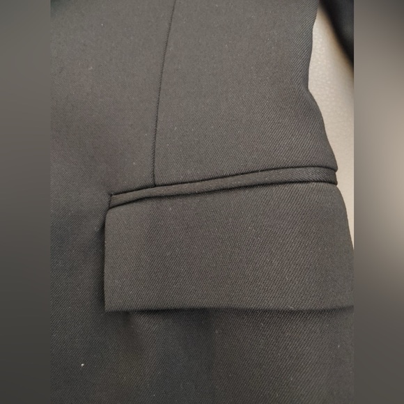 Club Monaco 2 Piece Suit - Picture 5 of 8